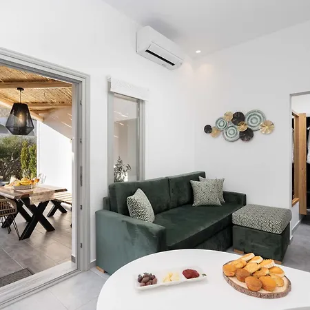 Olive Grove Villas Emporio  Exterior photo