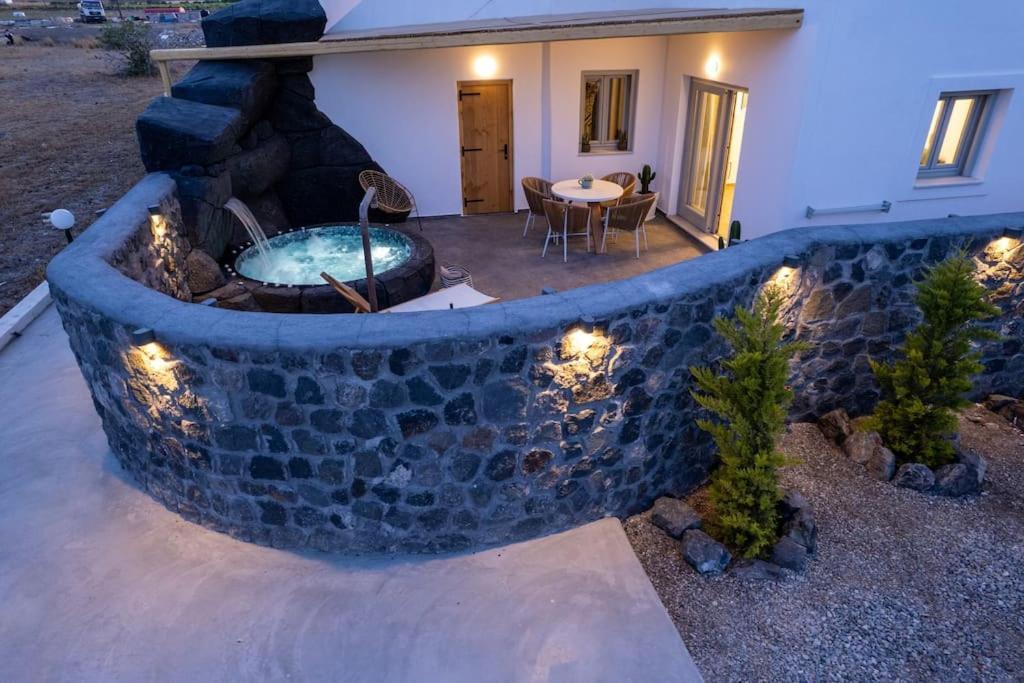 Olive Grove Villa Emporio (Santorini)
