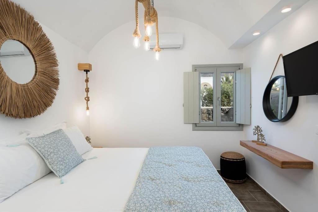 Villa Olive Grove Emporio (Santorini)