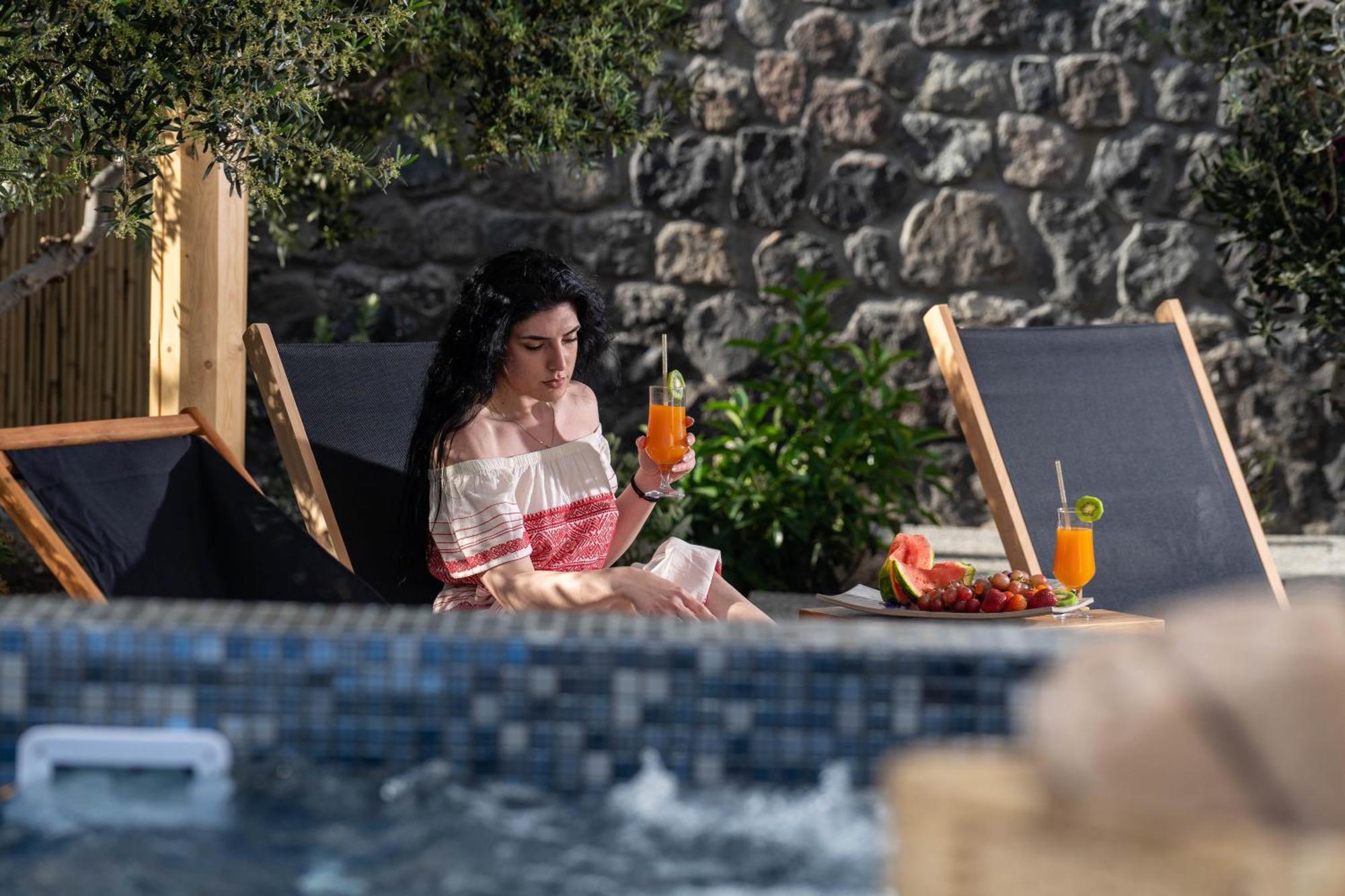 Villa Olive Grove *