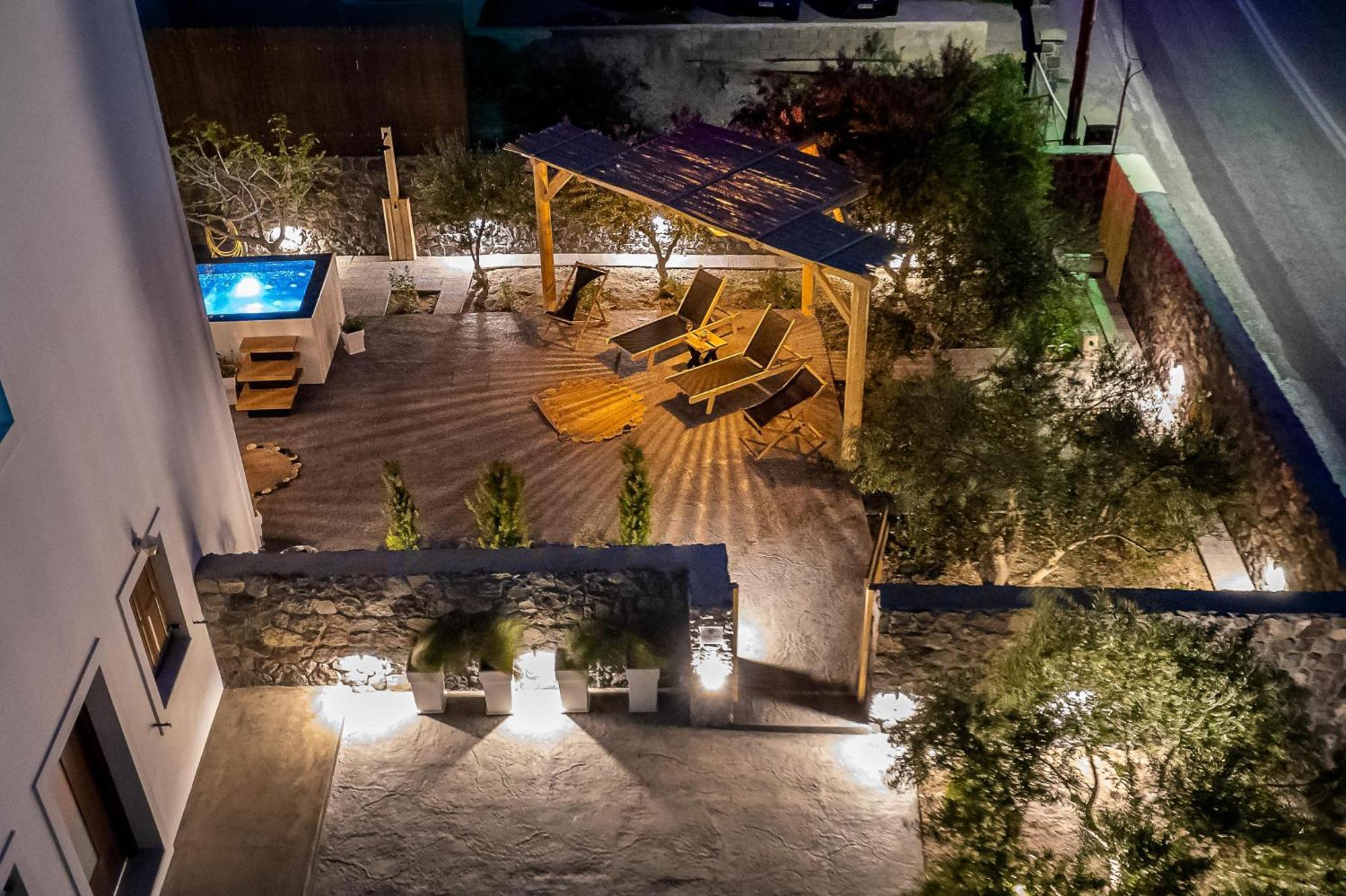 Olive Grove Emporio (Santorini)